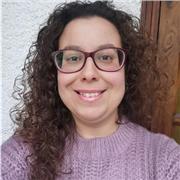 Apoyo escolar de materias como Lengua Castellana y Literatura, Matemáticas, Ciencias Naturales, Ciencias Sociales